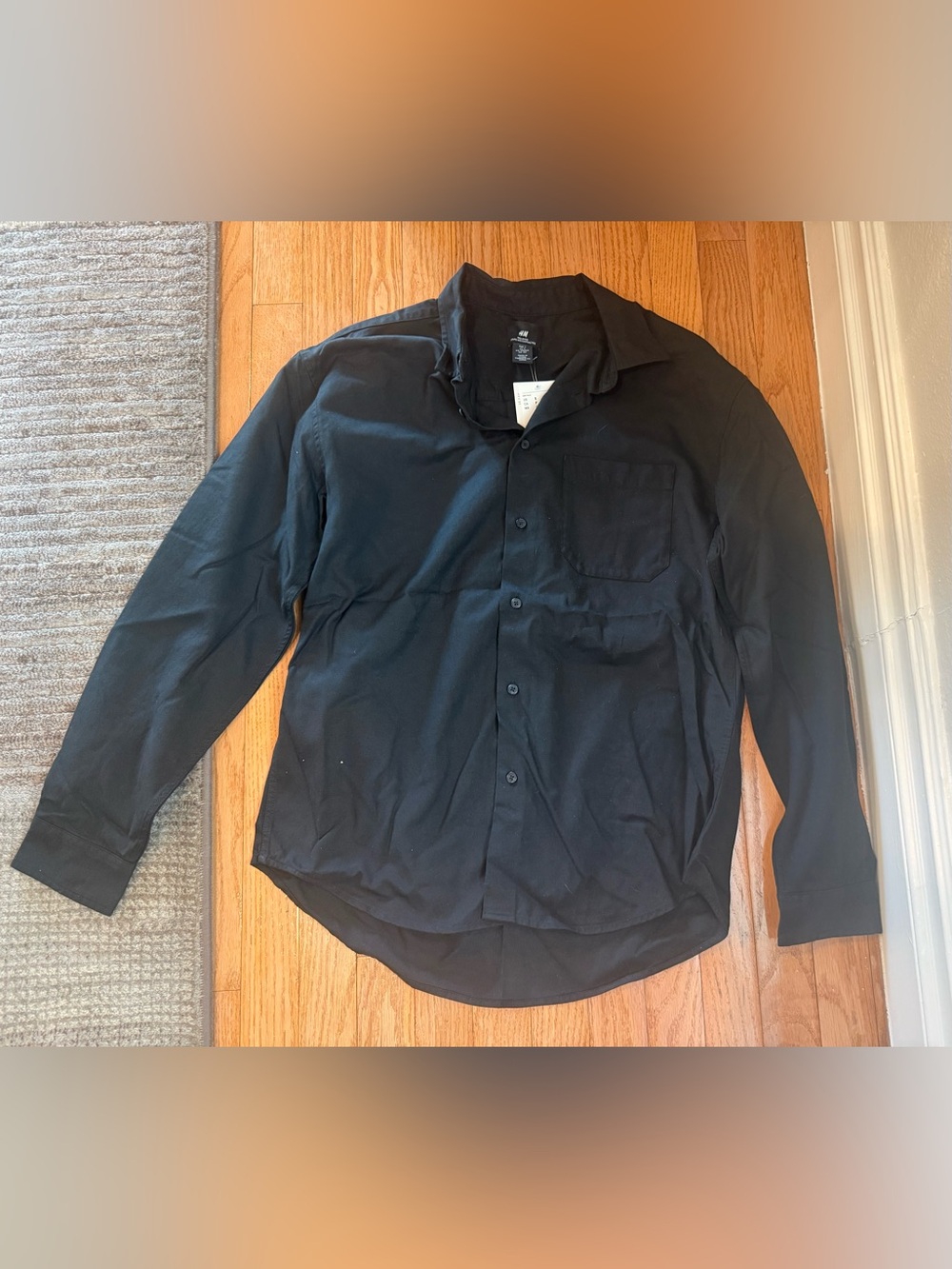 New with tags H& M Black Men's Long-Sleeve Button-Up Shirt size small